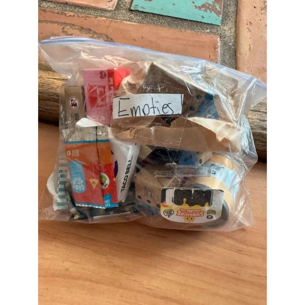 Empties Miniverse mga lot bundle lot sale